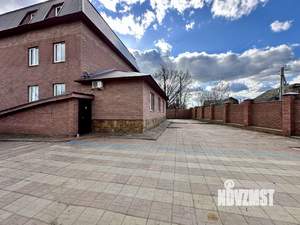 Дом 550м&sup2;, 3-этажный, посуточно, 