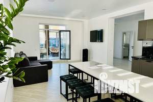 Дом 245м&sup2;, 2-этажный, посуточно, 