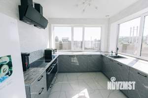 Дом 950м², 2-этажный, посуточно, 