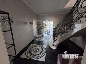 Дом 400м², 2-этажный, на длительный срок, 