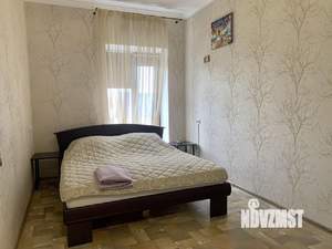 Дом 510м&sup2;, 3-этажный, посуточно, 