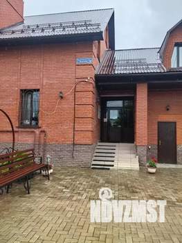 Дом 600м&sup2;, 3-этажный, посуточно, 