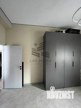 Дом 220м², 2-этажный, на длительный срок, 