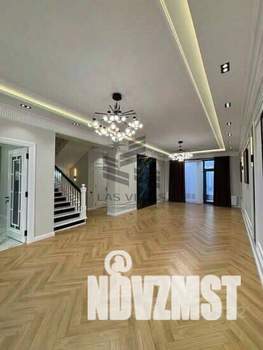 Коттедж 160м², 2-этажный, на длительный срок, 
