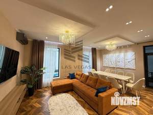 Коттедж 250м², 2-этажный, на длительный срок, 