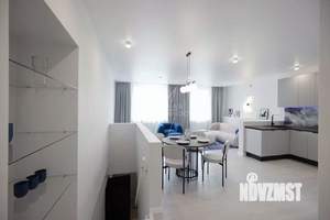 Дом 303м&sup2;, 3-этажный, на длительный срок, 