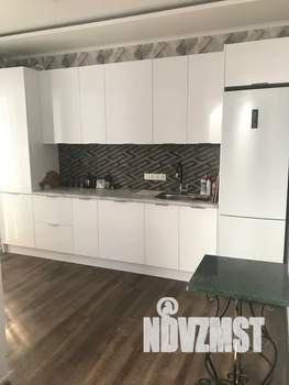 Дом 234м&sup2;, 3-этажный, посуточно, 