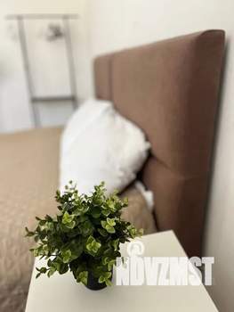 Дом 168м&sup2;, 2-этажный, посуточно, 