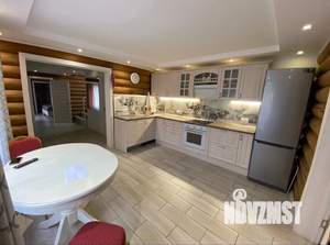 Дом 200м², 2-этажный, посуточно, 