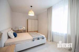 Дом 303м&sup2;, 3-этажный, на длительный срок, 