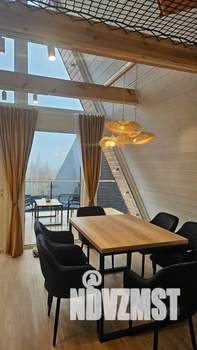 Дом 65м&sup2;, 2-этажный, посуточно, 