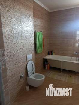 Дом 340м&sup2;, 2-этажный, на длительный срок, 