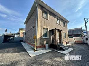 Дом 221м&sup2;, 2-этажный, посуточно, 