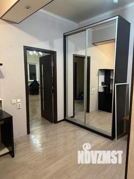 Коттедж 230м&sup2;, 2-этажный, на длительный срок, 