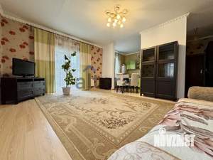 Дом 160м&sup2;, 2-этажный, на длительный срок, 