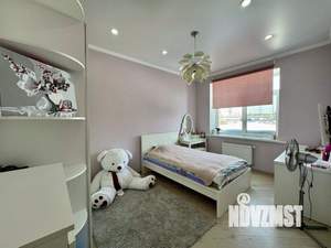 Дом 520м&sup2;, 3-этажный, на длительный срок, 