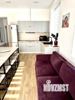 Дом 169м&sup2;, 2-этажный, посуточно, 