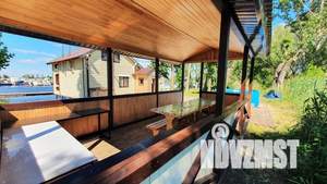 Дом 150м&sup2;, 2-этажный, посуточно, 