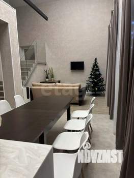 Дом 190м&sup2;, 2-этажный, на длительный срок, 