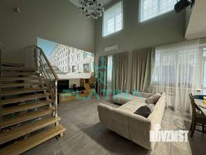 Дом 268м&sup2;, 2-этажный, на длительный срок, 