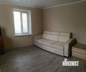 Коттедж 120м&sup2;, 2-этажный, на длительный срок, 