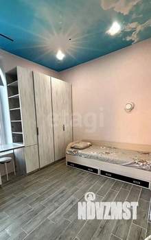 Дом 190м&sup2;, 2-этажный, на длительный срок, 