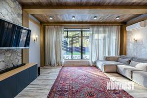 Коттедж 300м², 2-этажный, на длительный срок, 