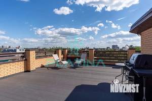 Дом 300м&sup2;, 3-этажный, на длительный срок, 