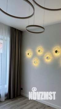 Дом 220м&sup2;, 2-этажный, на длительный срок, 