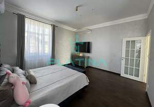 Дом 180м&sup2;, 2-этажный, на длительный срок, 