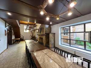 Дом 305м², 2-этажный, посуточно, 