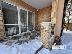 Дом 290м&sup2;, 2-этажный, на длительный срок, 