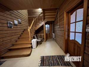 Дом 285м&sup2;, 2-этажный, на длительный срок, 