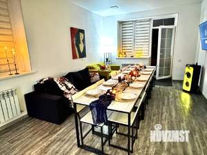 Дом 166м&sup2;, 2-этажный, посуточно, 