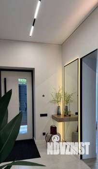 Дом 220м&sup2;, 2-этажный, на длительный срок, 