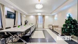 Дом 450м&sup2;, 3-этажный, посуточно, 