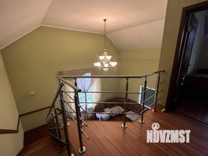 Коттедж 300м², 2-этажный, на длительный срок, 
