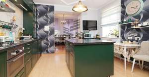 Дом 290м², 3-этажный, на длительный срок, 