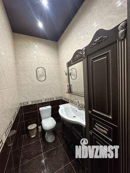 Коттедж 200м², 2-этажный, на длительный срок, 