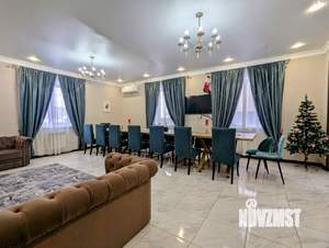 Дом 540м&sup2;, 3-этажный, посуточно, 