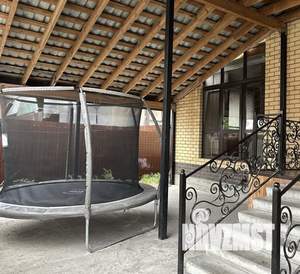 Дом 210м&sup2;, 2-этажный, посуточно, 