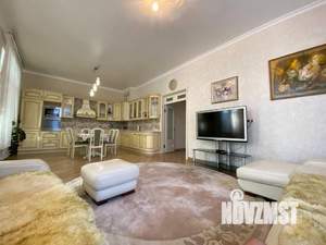 Дом 200м², 1-этажный, на длительный срок, 