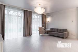 Дом 170м², 2-этажный, на длительный срок, 