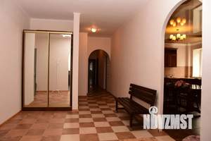 Дом 250м², 2-этажный, посуточно, 