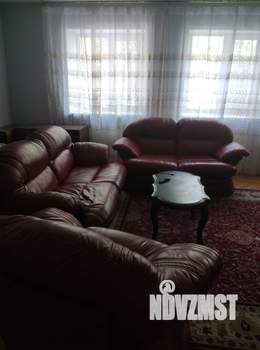 Коттедж 200м², 2-этажный, на длительный срок, 