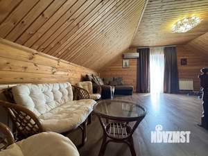 Коттедж 180м², 2-этажный, на длительный срок, 