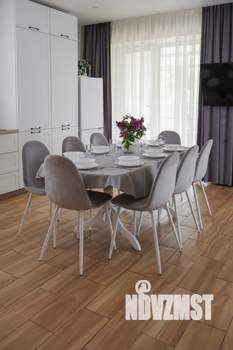 Дом 140м&sup2;, 2-этажный, на длительный срок, 