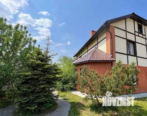 Дом 307м&sup2;, 2-этажный, посуточно, 