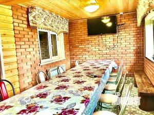 Дом 200м², 2-этажный, на длительный срок, 