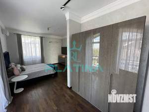 Дом 180м&sup2;, 2-этажный, на длительный срок, 